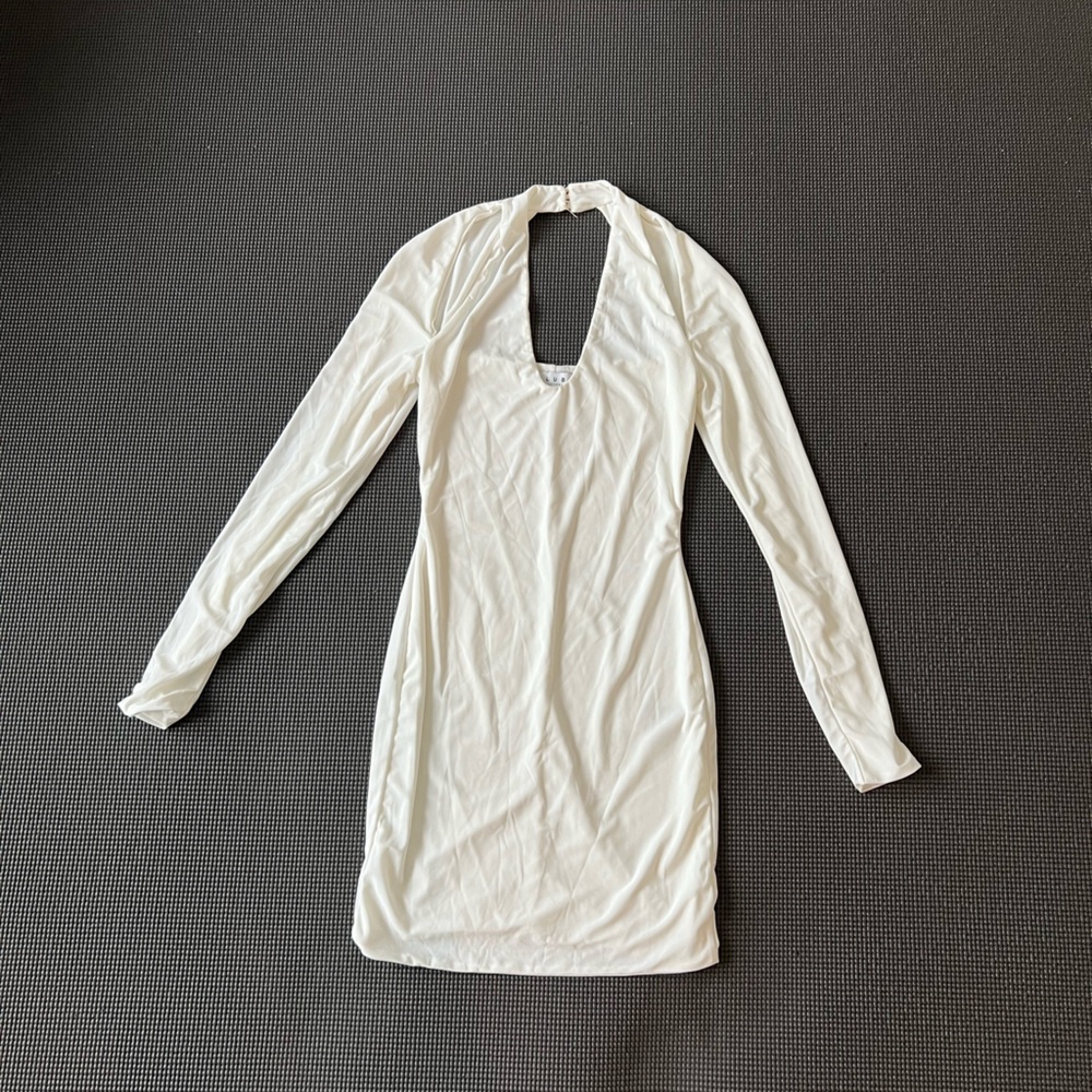 Chic Long Sleeve White Dress